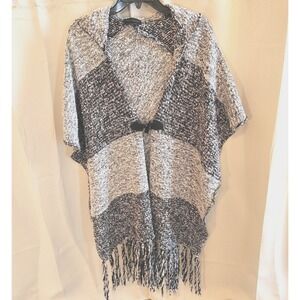 Steve Madden Poncho Shrug One Size Gray Hoodie Dongle Western Fringe 17143x